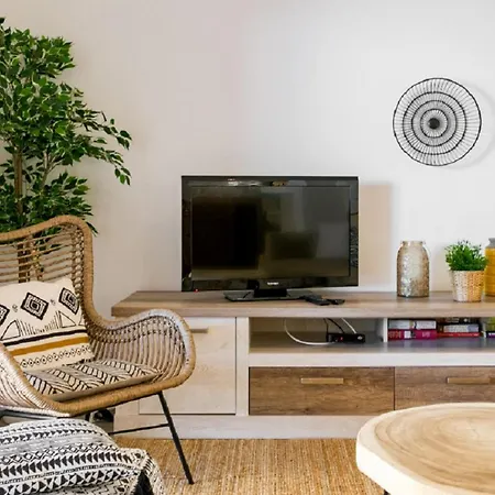 Wow View With Terrace And Wifi, 100m To Beach, 10 Min To *